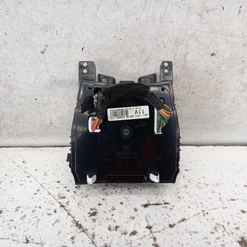 heater/aircon controls