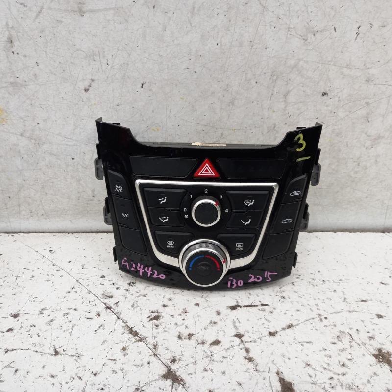 heater/aircon controls