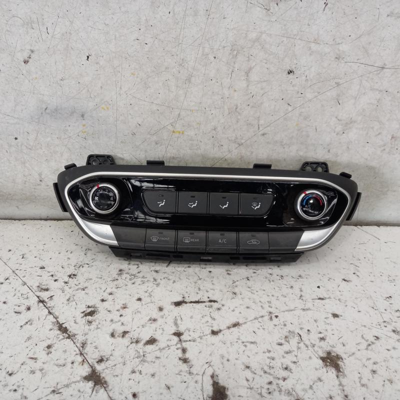 heater/aircon controls