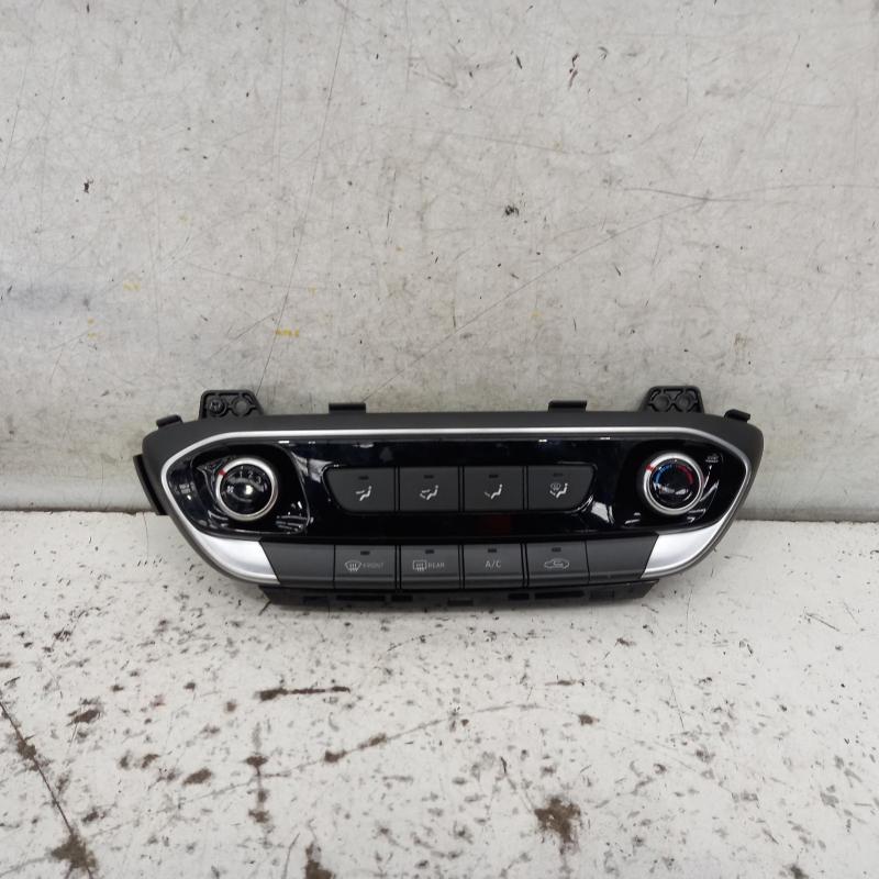 heater/aircon controls