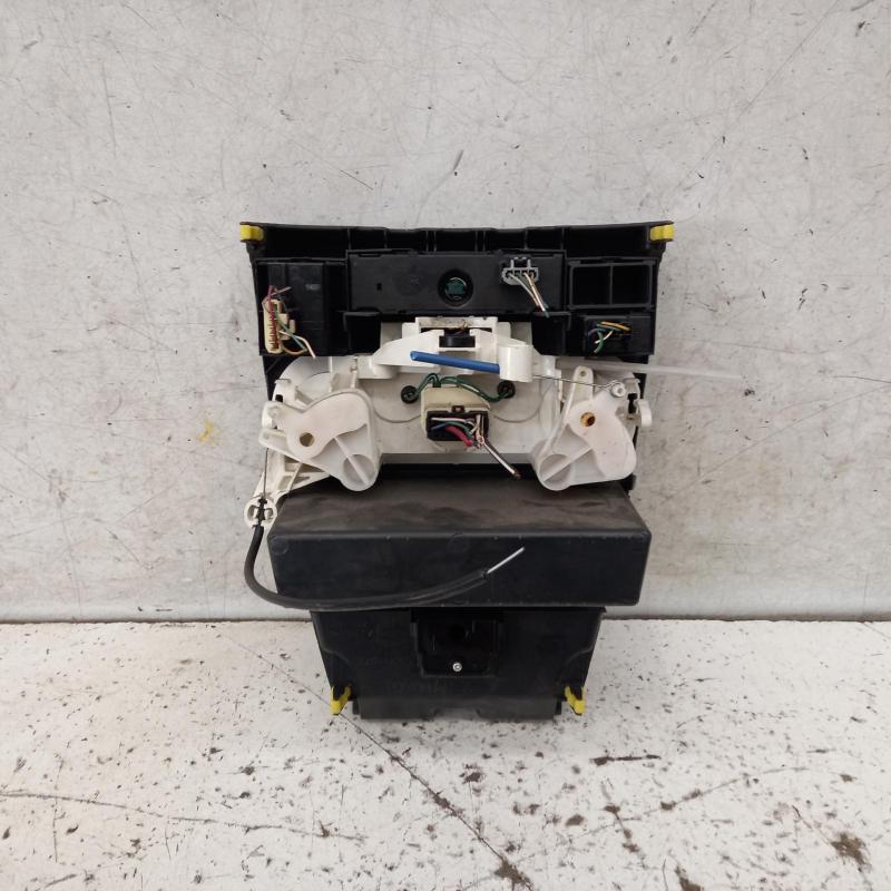 heater/aircon controls