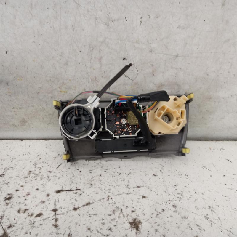 heater/aircon controls