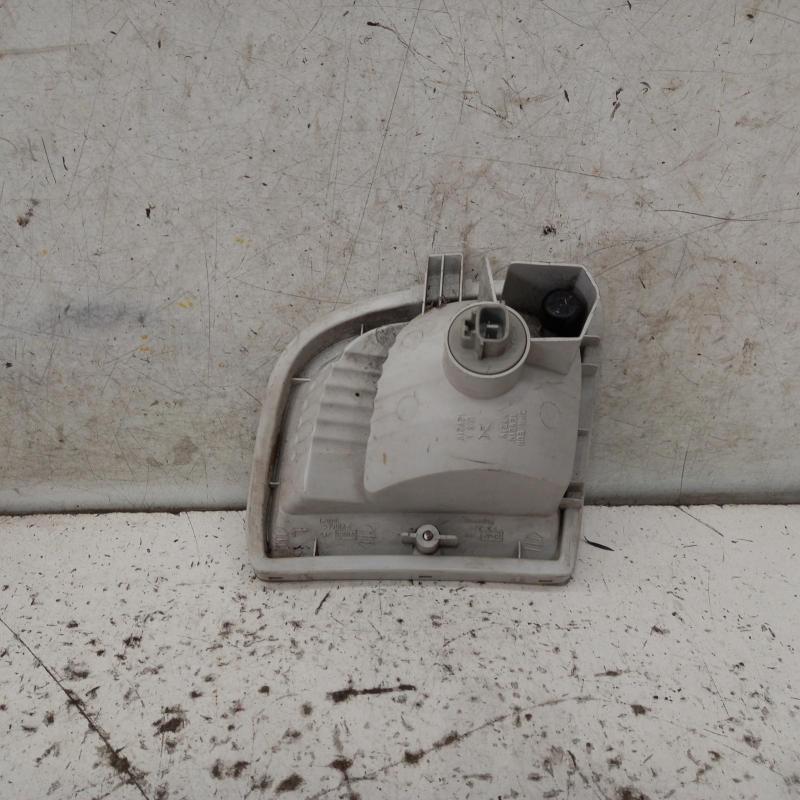 indicator/fog/side left