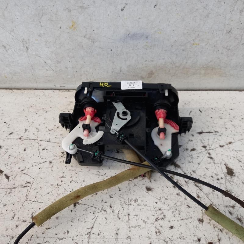 heater/aircon controls