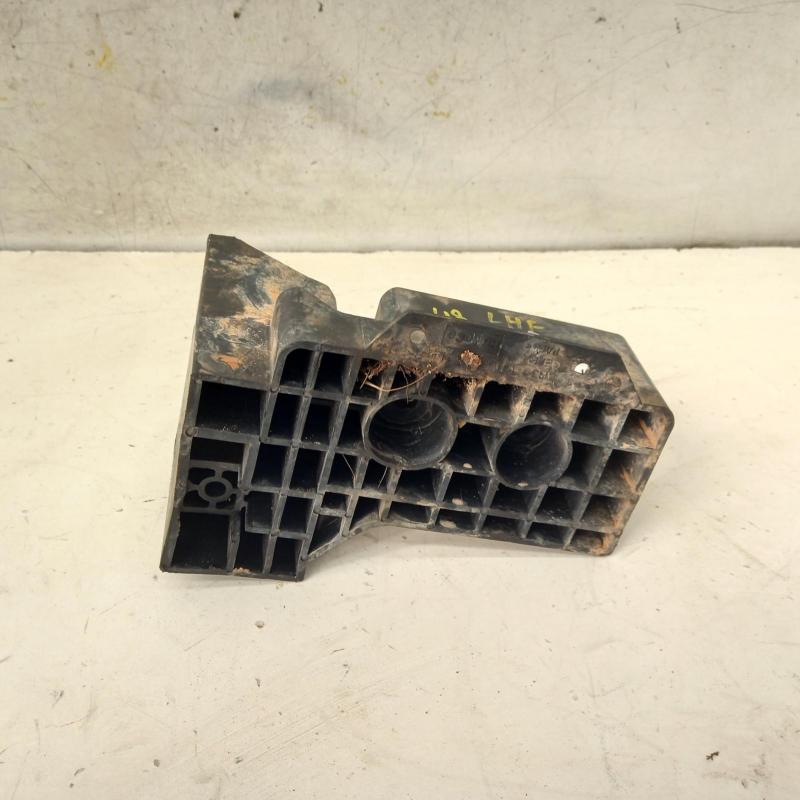 miscellaneous bracket