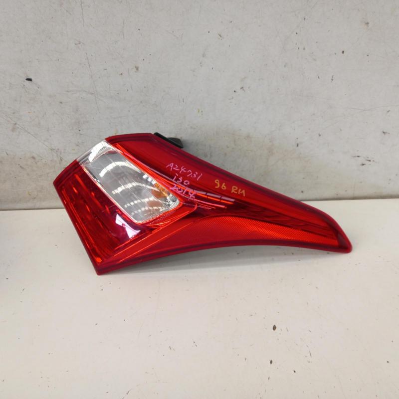 taillight right
