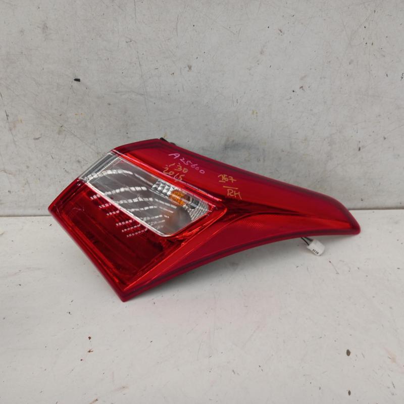 taillight right