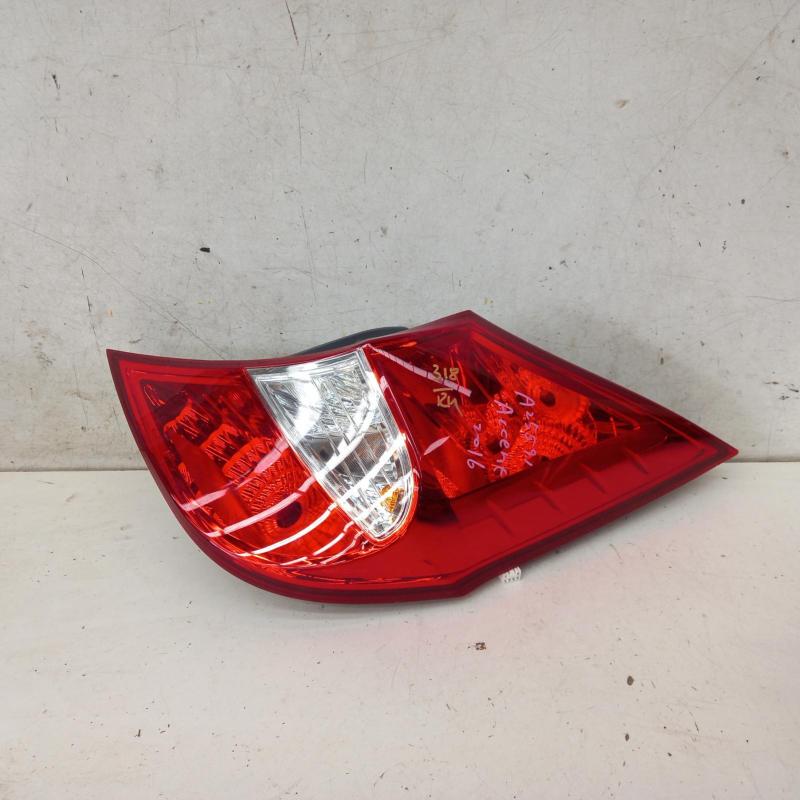 taillight right