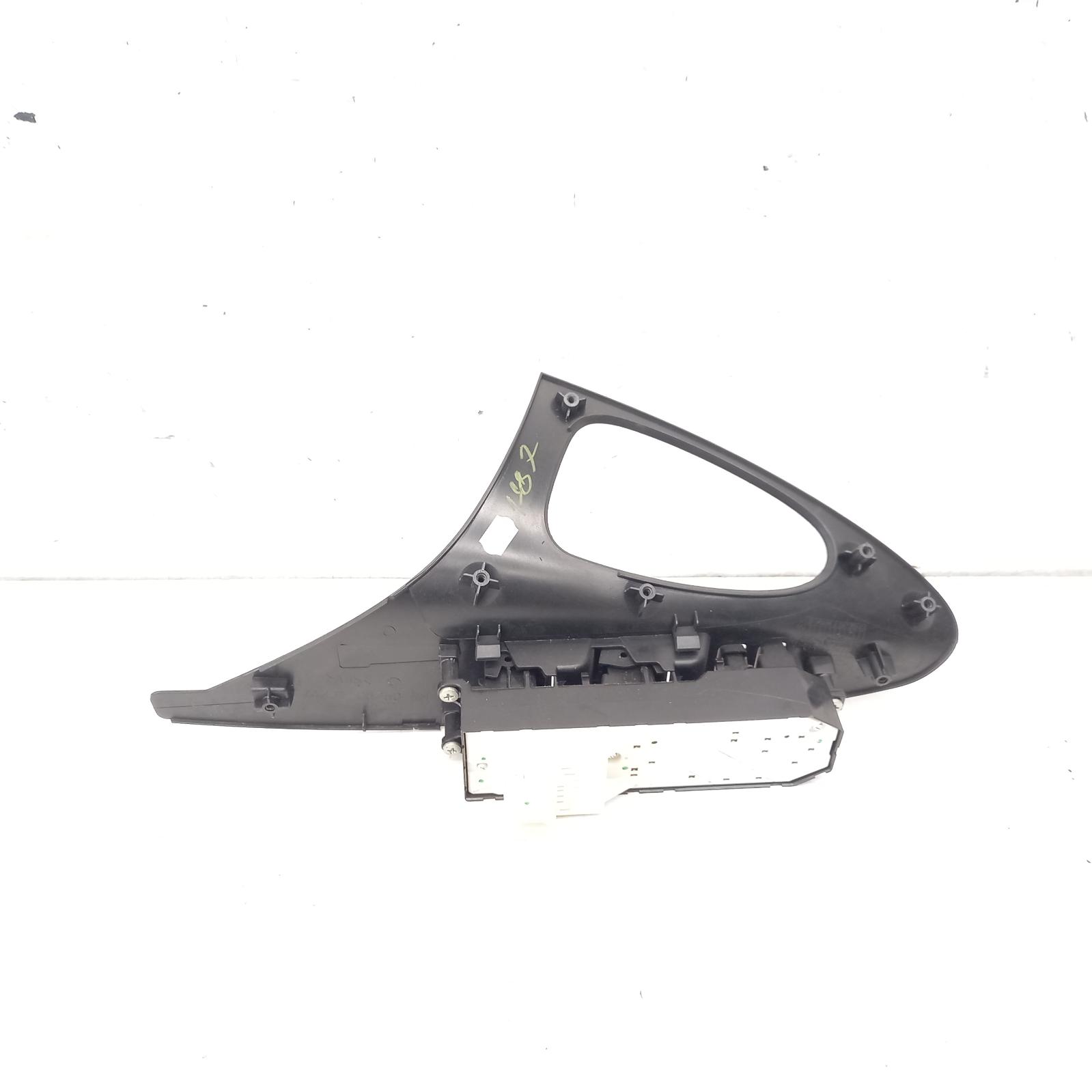 Aurion Power Door Window Switch 2006-2012 rh front (master switch),gsv40r,10/06-03/12 partwh #377142