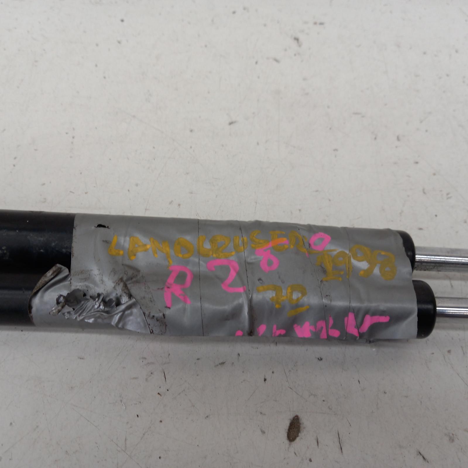 Landcruiser Bonnet Hinge/strut 1998-2007 100 series,struts (pair),01/98-10/07 partwh #377221