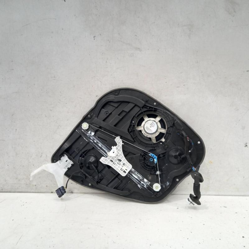 window regulator/motor rear right