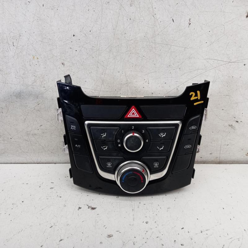 heater/aircon controls