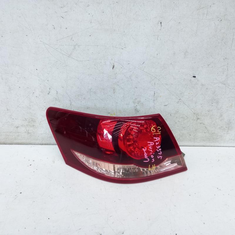 taillight left