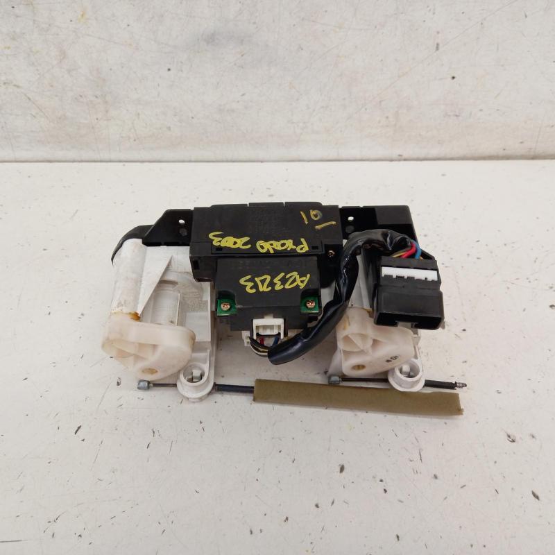 heater/aircon controls