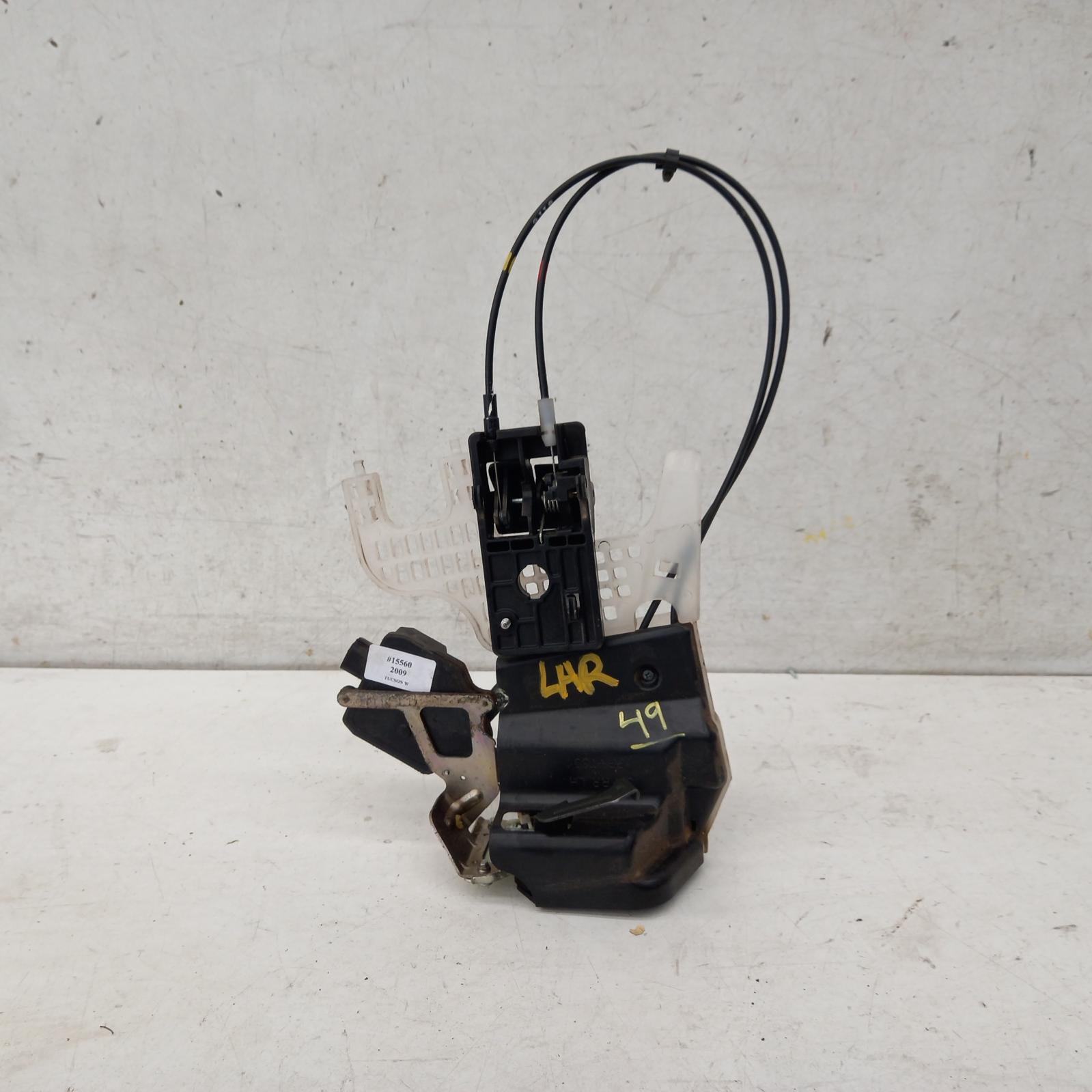Tucson Door/boot/gate Lock 2004-2010 left rear door lock,08/04-01/10 00015560 #379816