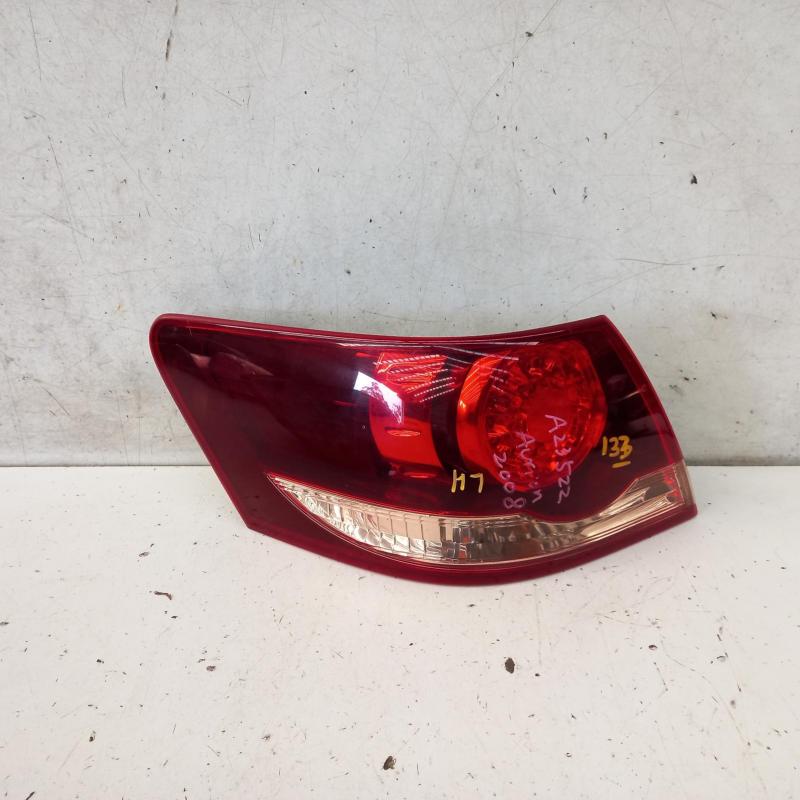 taillight left