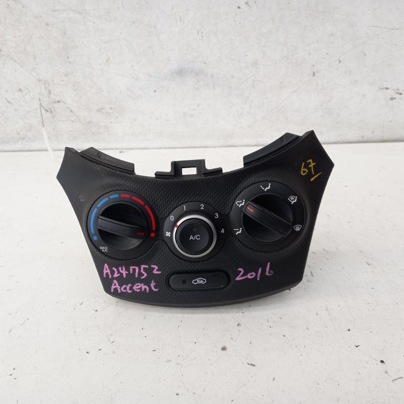 heater/aircon controls