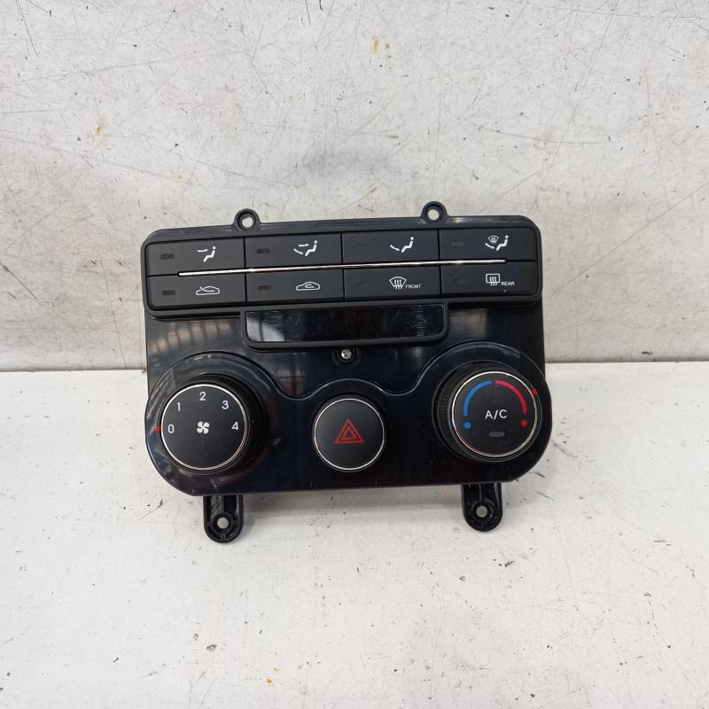 heater/aircon controls