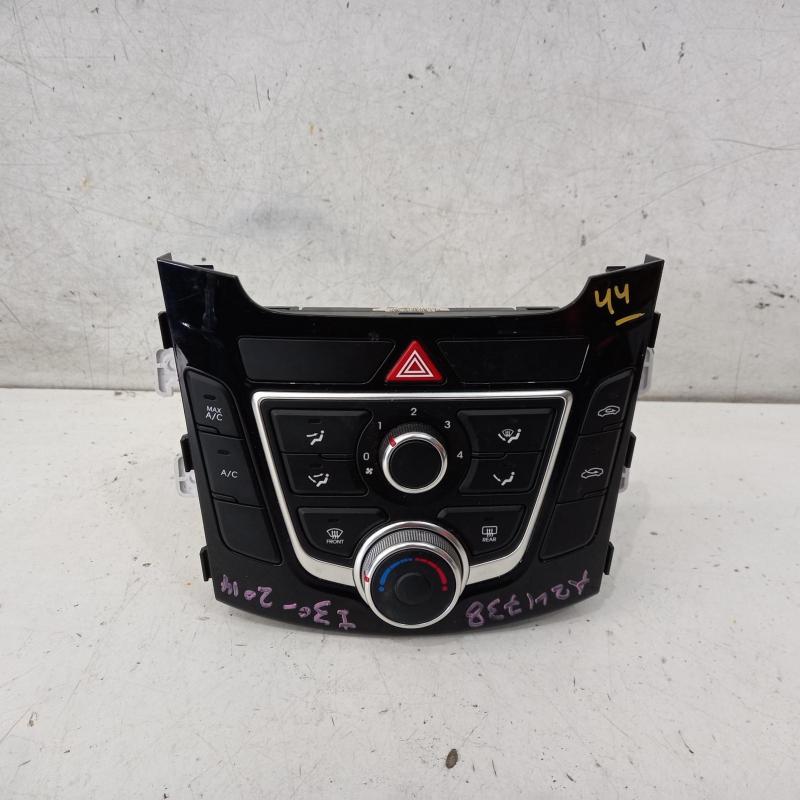 heater/aircon controls