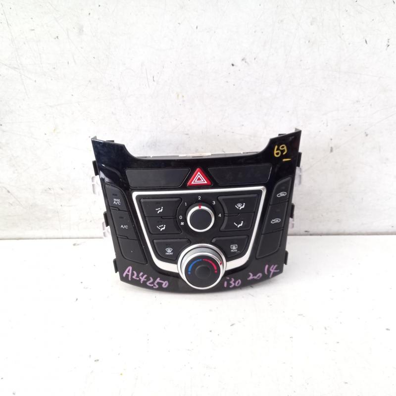 heater/aircon controls