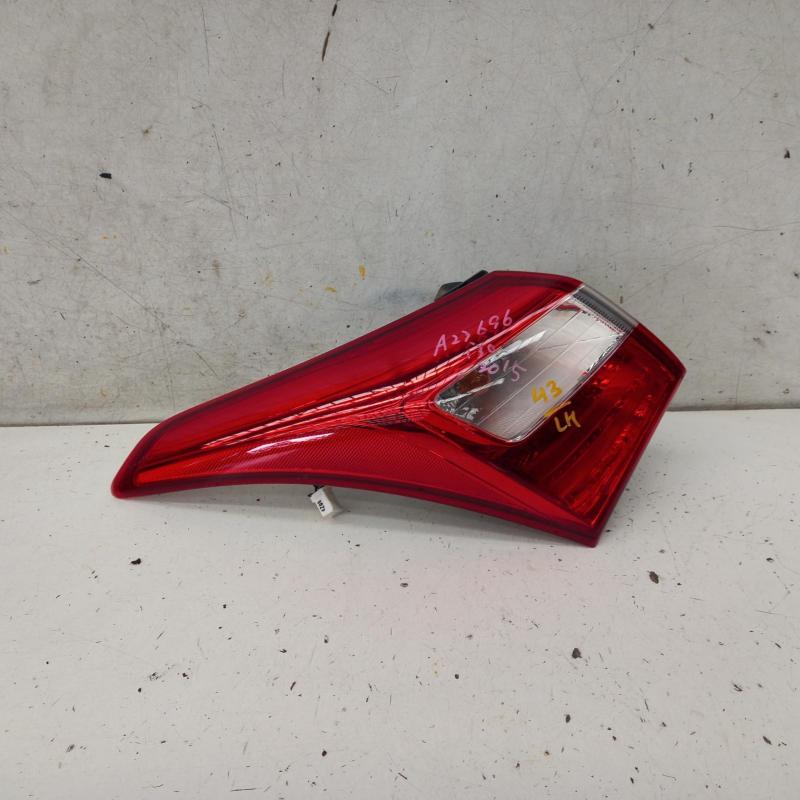 taillight left