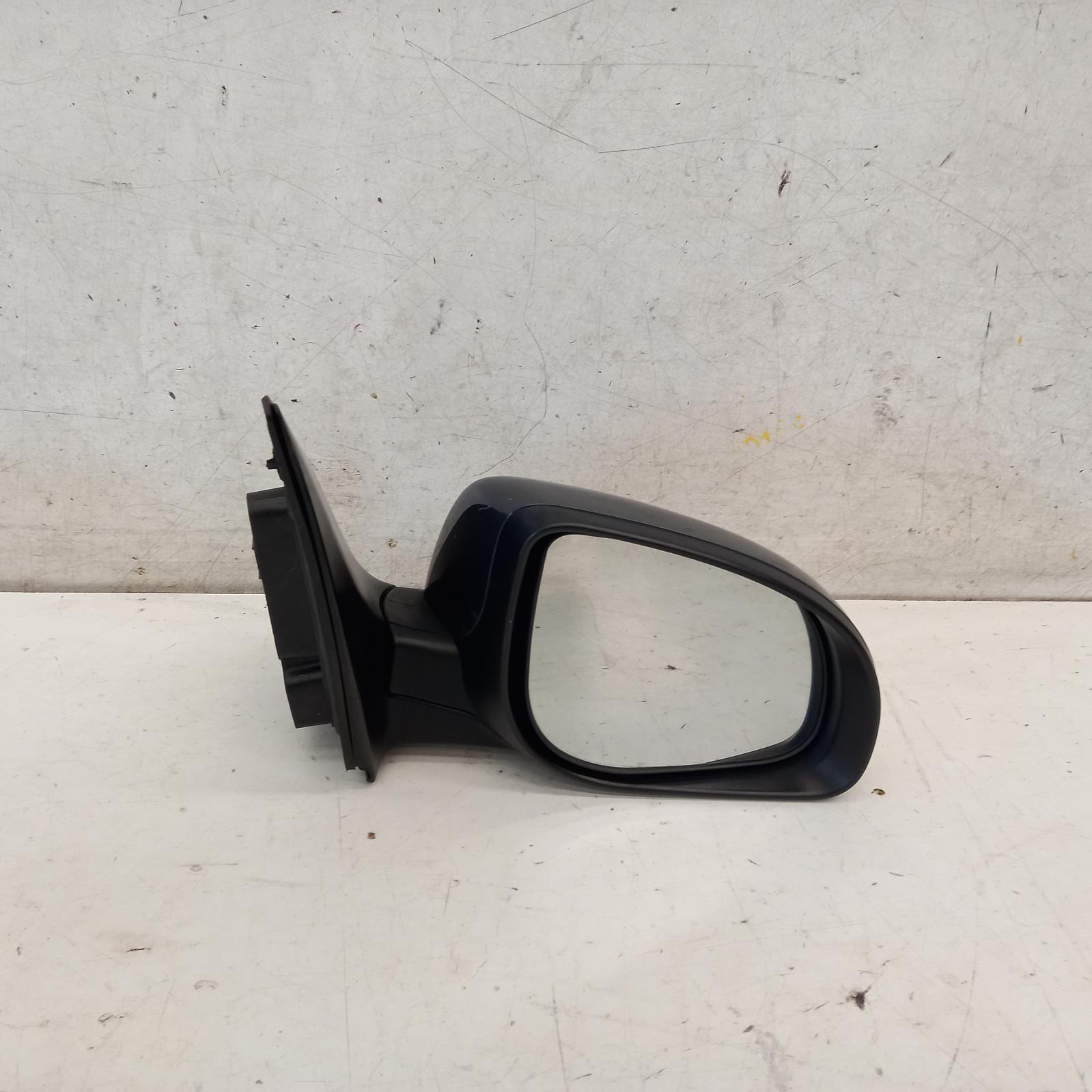 I20 Door Mirror Right 2012-2015 pb,power folding,w/ flasher type,03/12-12/15 partwh #383013