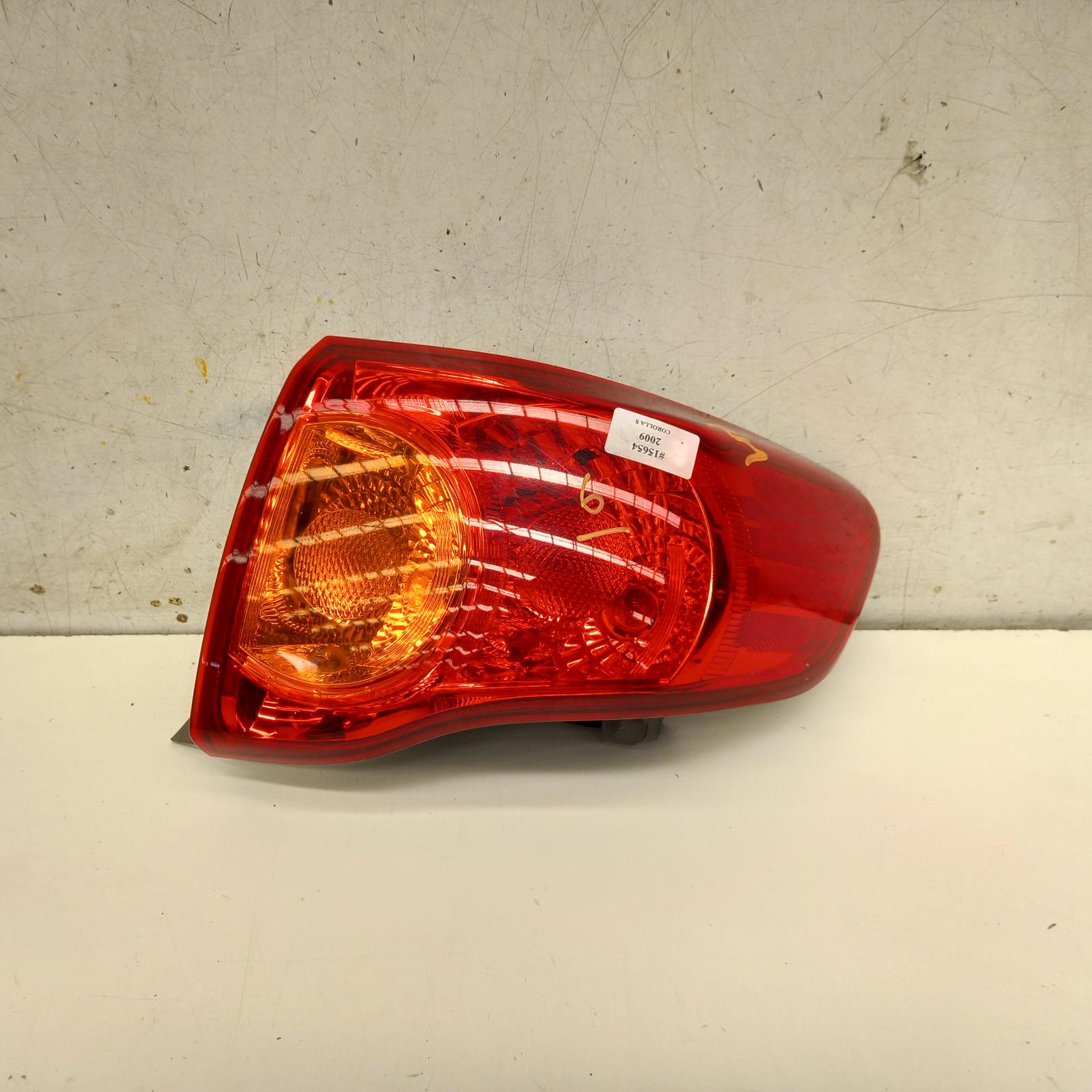 Corolla Taillight Right 2007-2010 zre152/153r,sedan,03/07-02/10 00015654 #383096