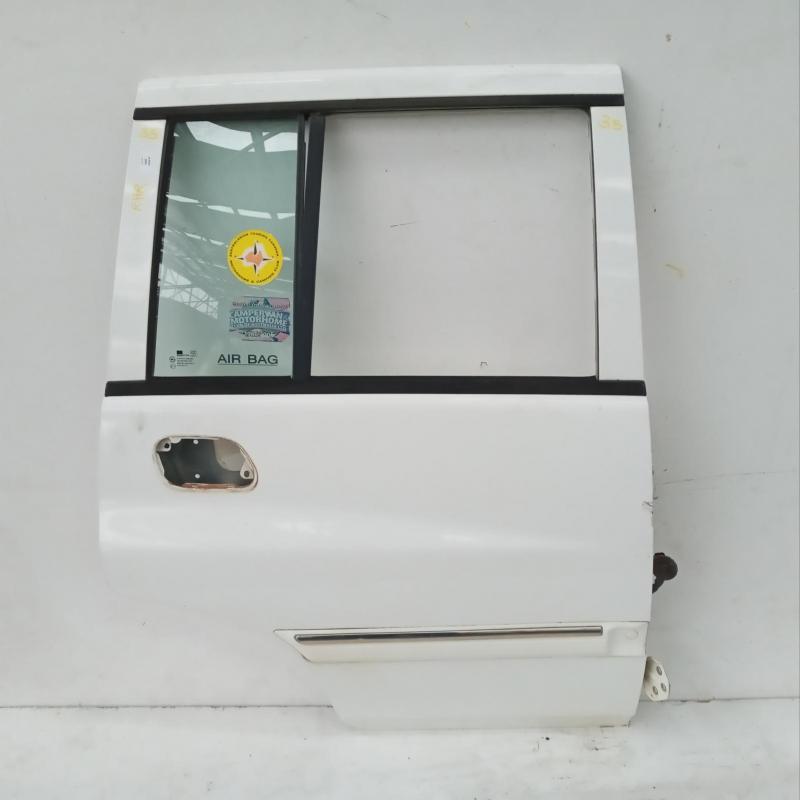 door/sliding rear right