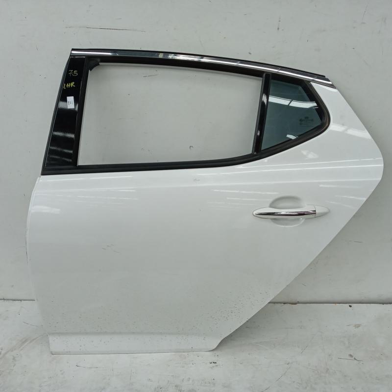 door/sliding rear left