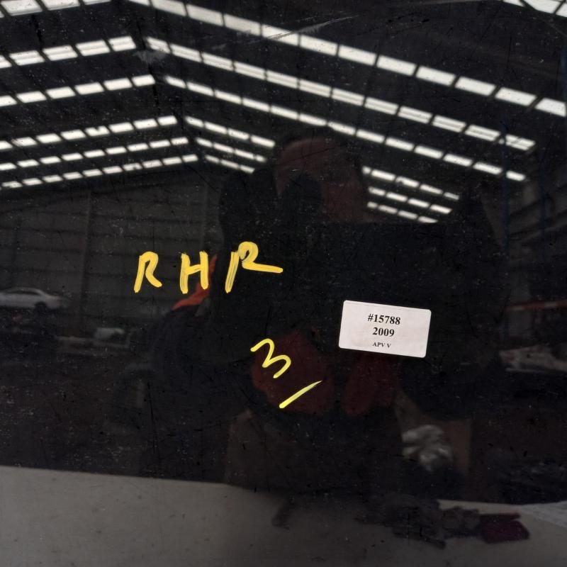 door window rear right