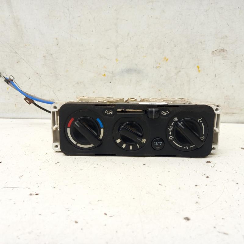 heater/aircon controls