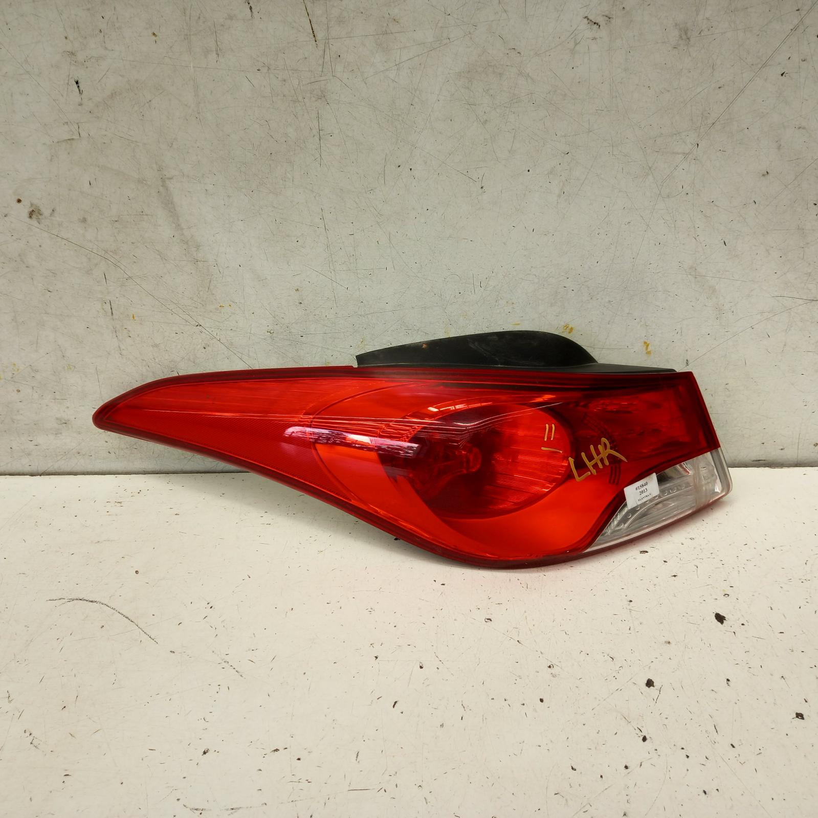 Elantra Taillight Left 2011-2013 md,03/11-09/13 00015840 #390180