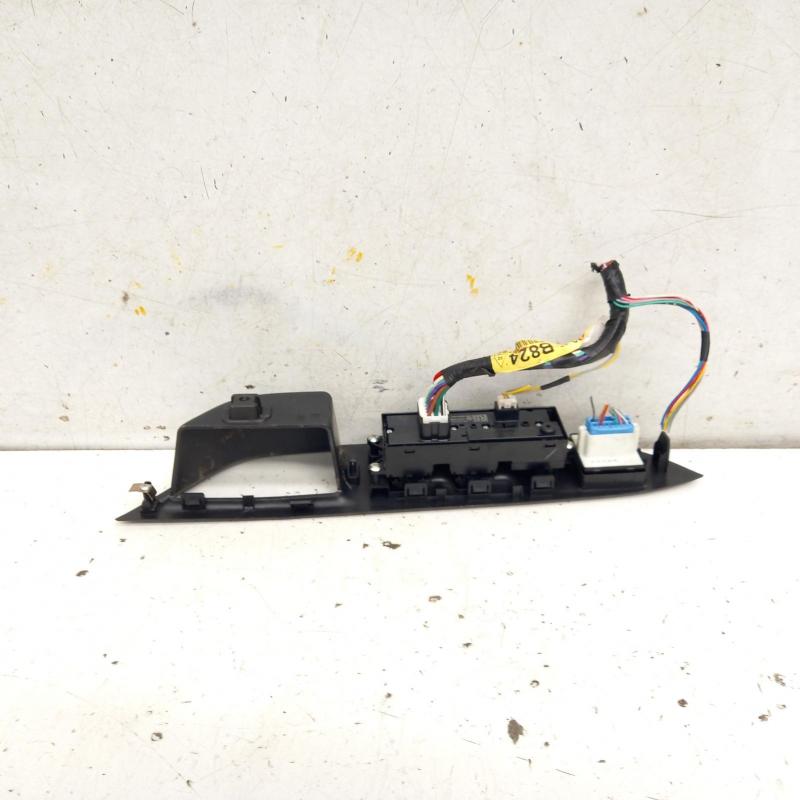 power door window switch