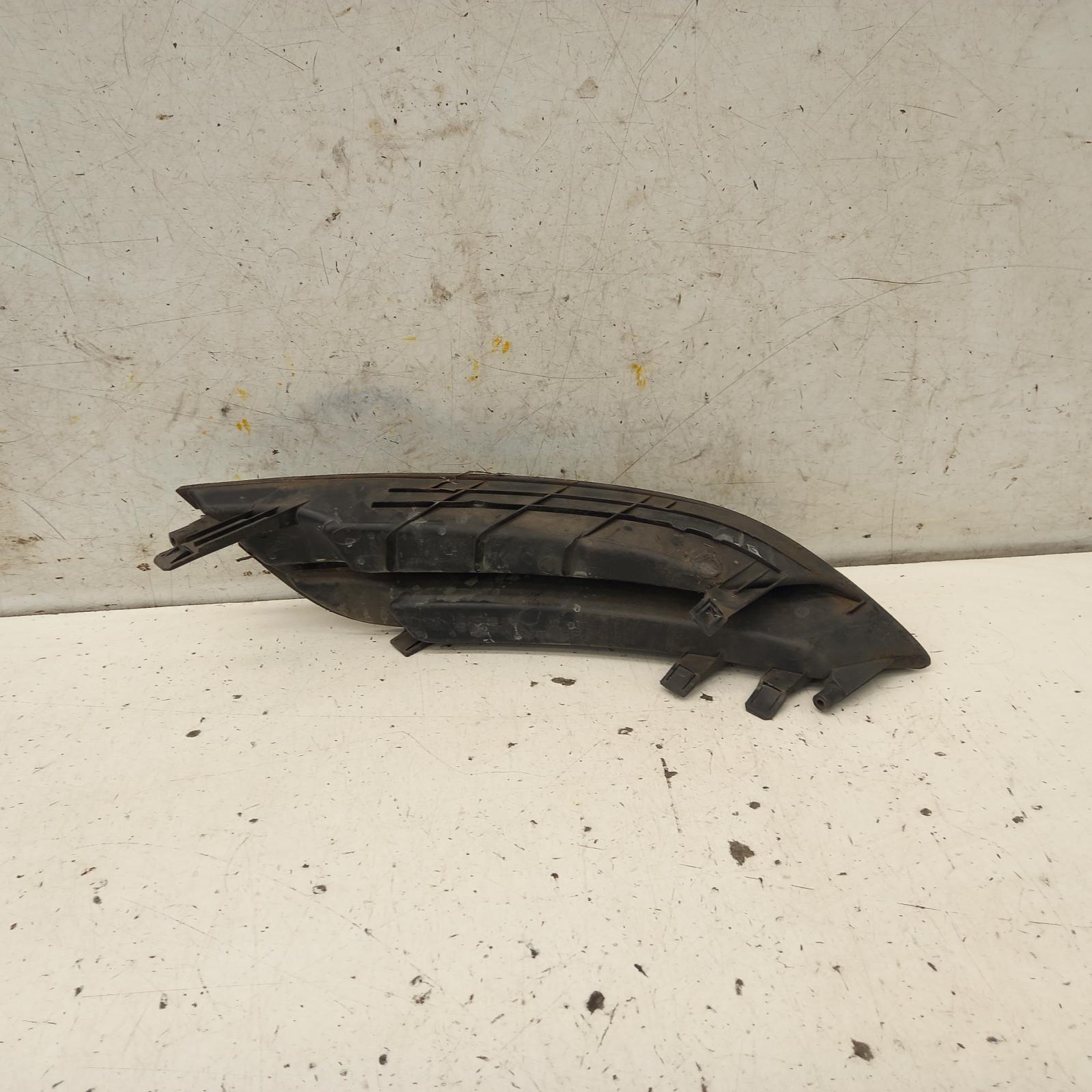 Corolla Grille 2007-2009 bumper grille (lh side),zre152r,hatch,non foglamp type,03/07-10/09 00015727 #394518