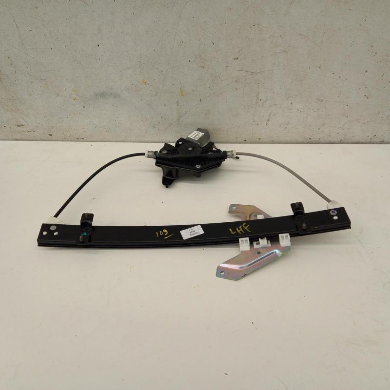 window regulator/motor front left