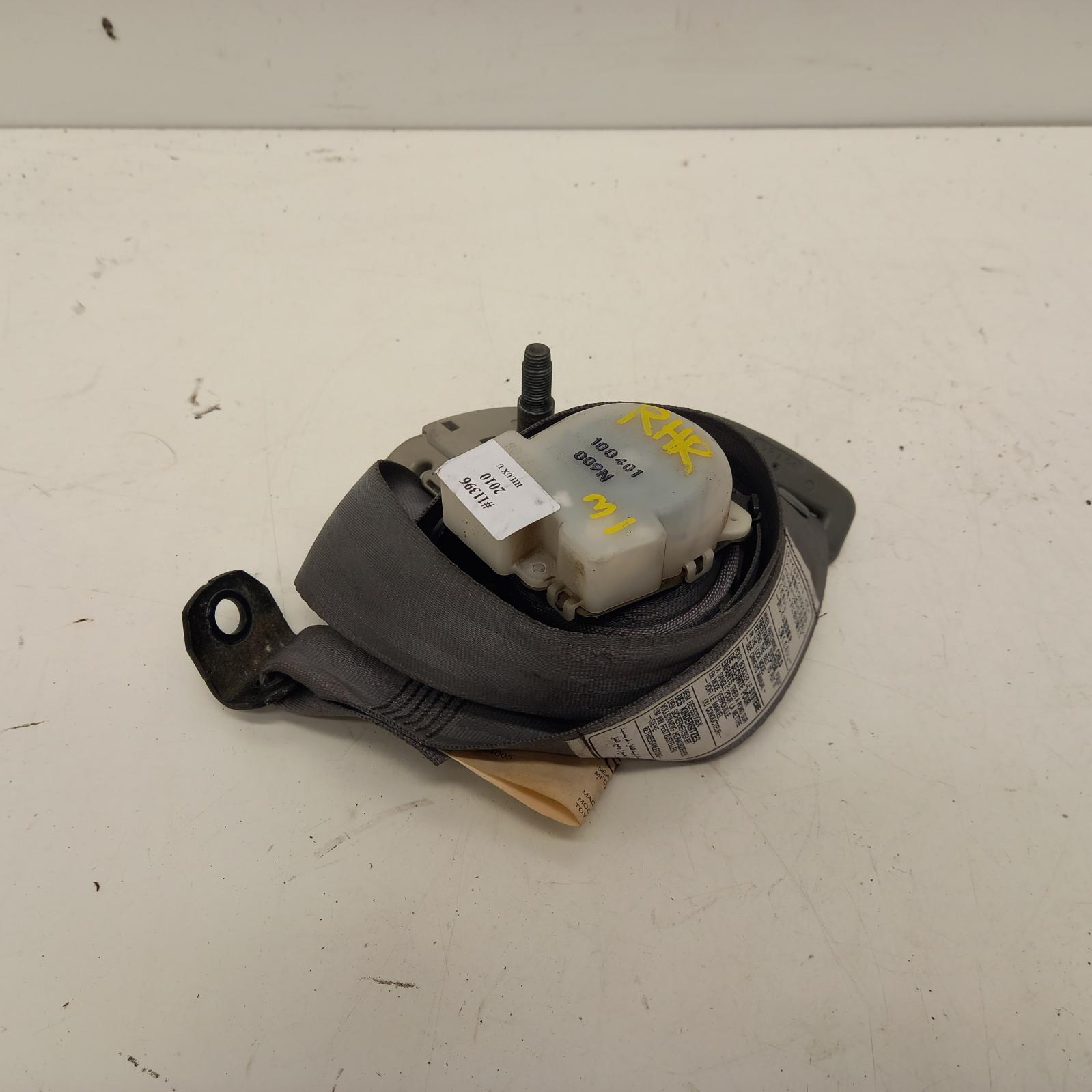 Hilux Seat Belt Stalk 2005-2011 rh rear,seat belt only,dual cab,light grey,03/05-06/11 00011396 #395914