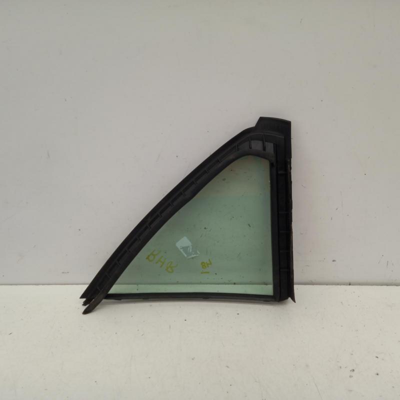 quarter door glass rear right