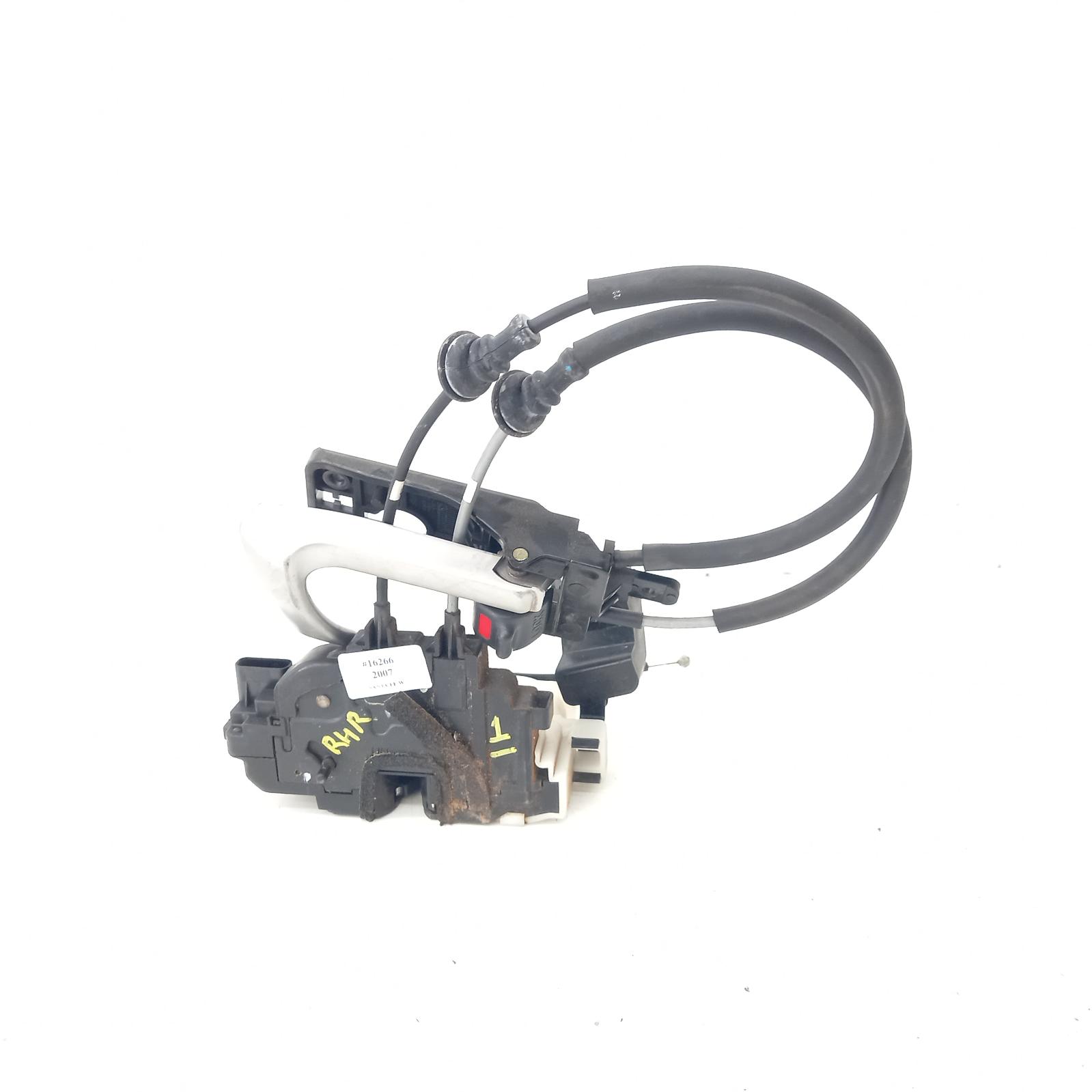 Santa Fe Door/boot/gate Lock 2005-2012 right rear door lock,cm,11/05-06/12 00016266 #402409