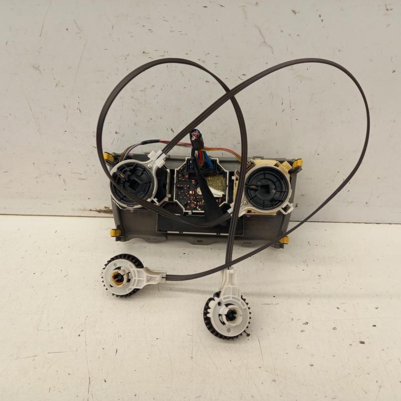 heater/aircon controls