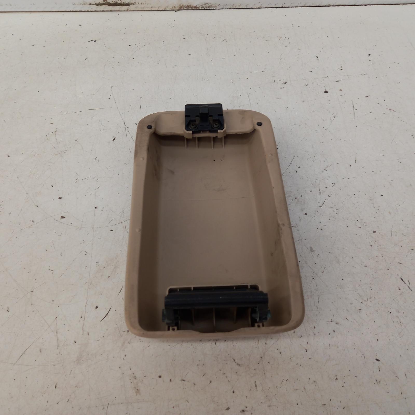 Corolla Console 2001-2007 zze122 12/01-06/07 00016384 #406794