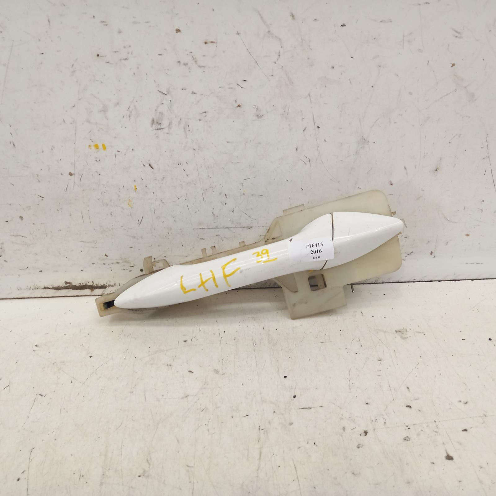 I30 Door Handle 2012-2017 outer,lh front,non keyless entry type,gd (s. korea-vin kmhd),02/12-02/17 00016413 #407299