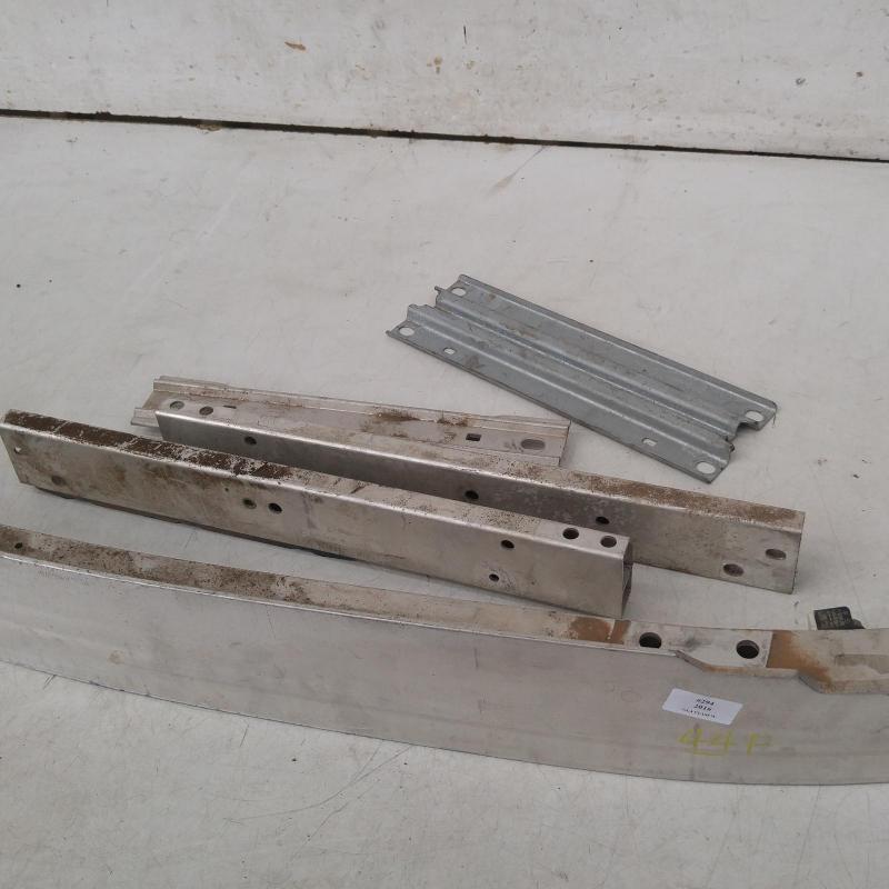 bar reinforcement/bracket front