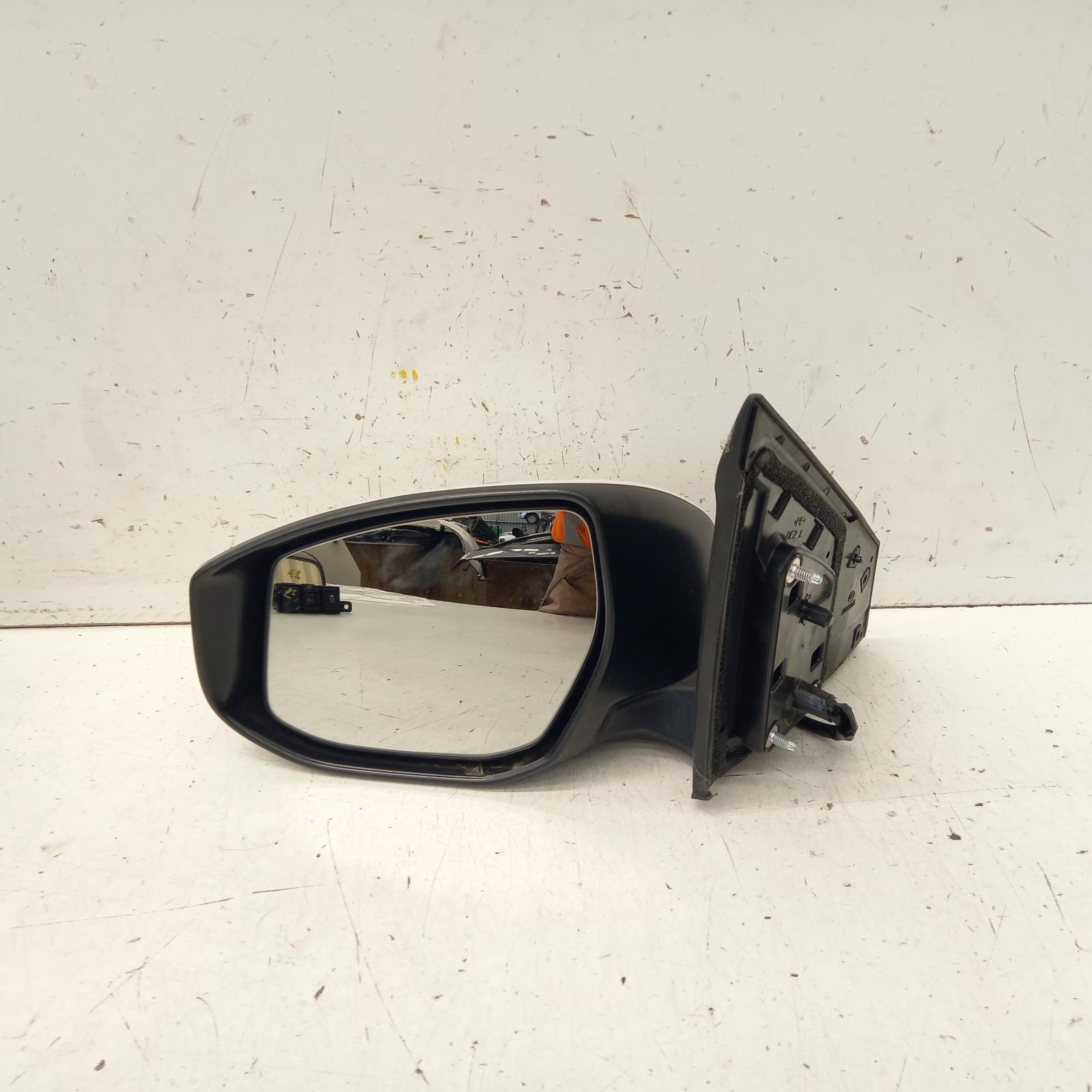 Pulsar Door Mirror Left 2012-2017 b17,sedan,power fold type,12/12-12/17 00016488 #409118