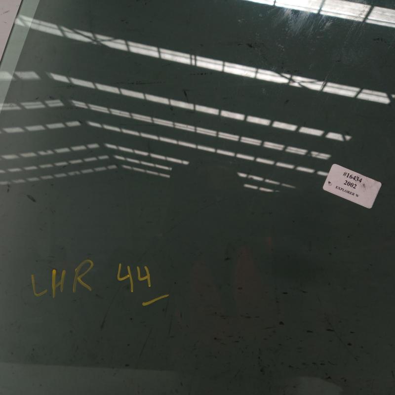 door window rear left