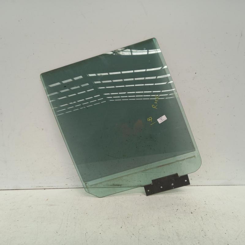 door window rear right