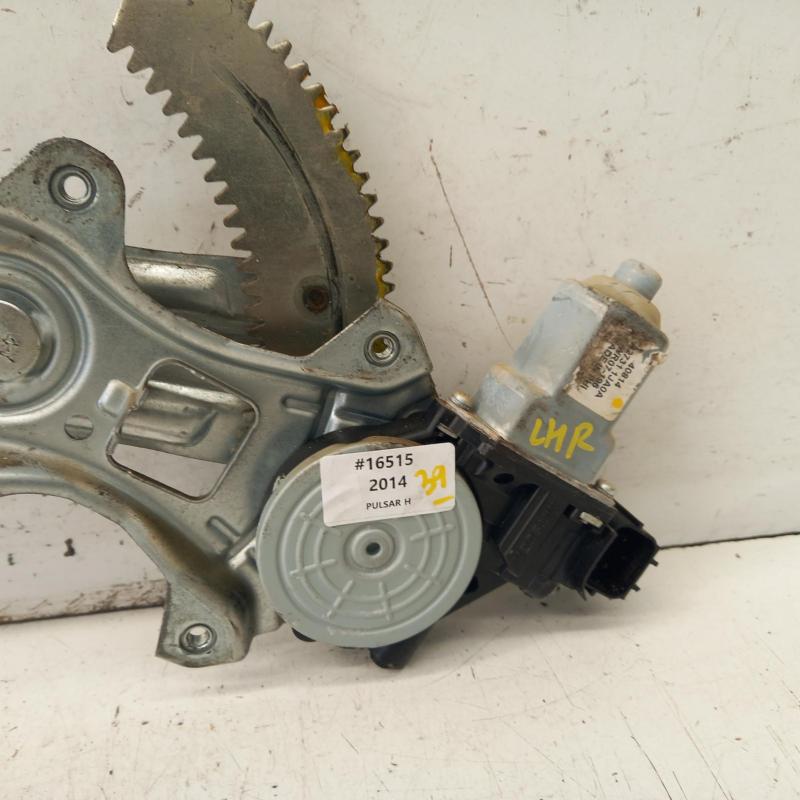 window regulator/motor rear left