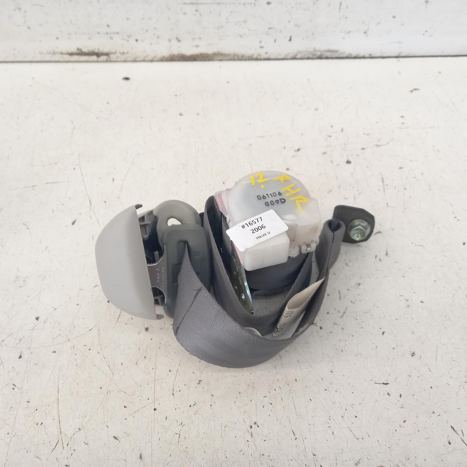 Hilux Seat Belt Stalk 2005-2011 rh rear,seat belt only,dual cab,light grey,03/05-06/11 00016577 #412382