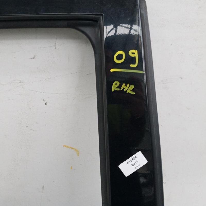 door/sliding rear right