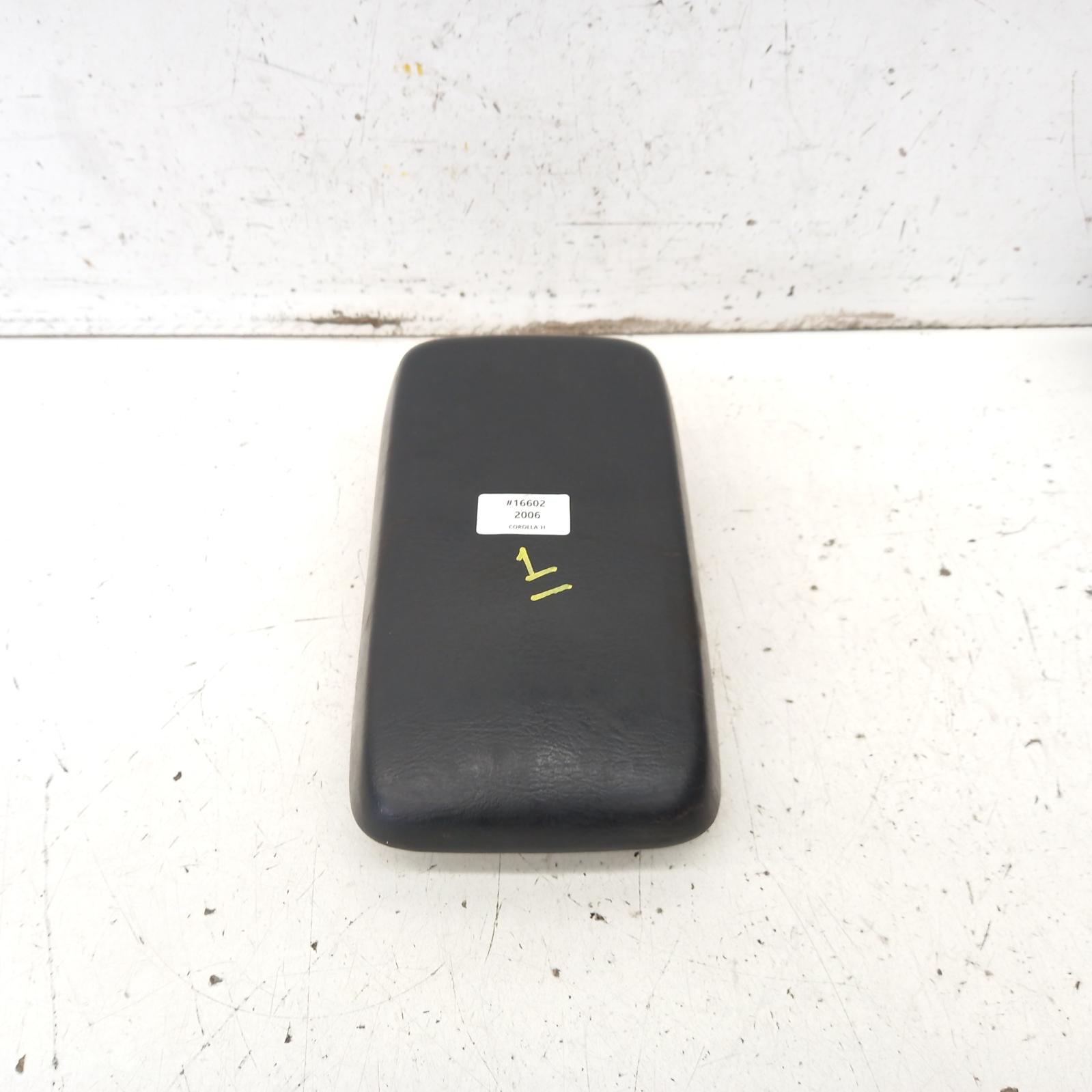 Corolla Console 2001-2007 zze122 12/01-06/07 00016602 #413037