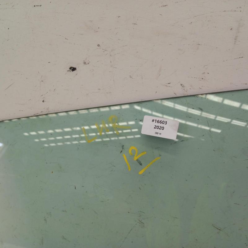 door window rear left